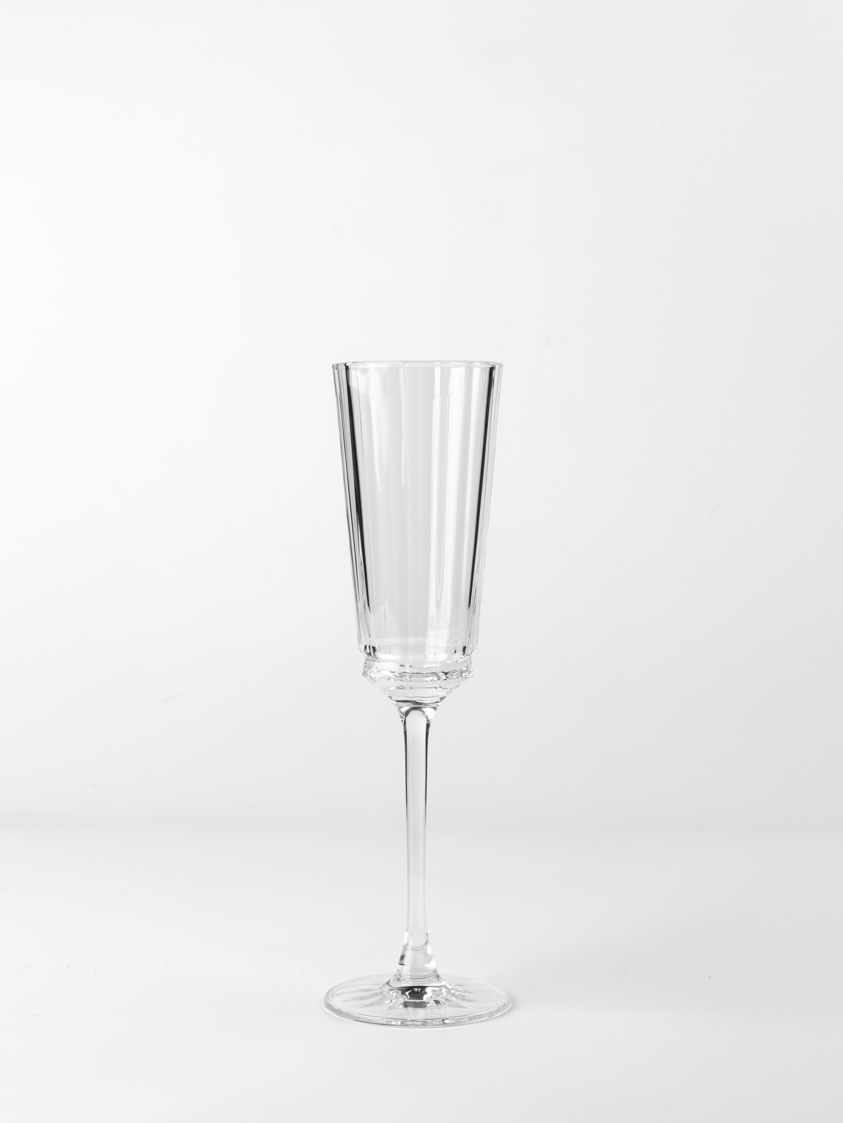 Бокал-флюте 170 мл. d=60 мм. h=235 мм. хр.стекло Макассар /6/12/480/