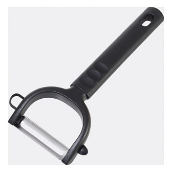 Овощечистка 5/17 см. с плавающим лезвием, черная нерж. с пластик. ручкой FM /1/12/ Овощечистка 5/17 см. с плавающим лезвием, черная нерж. с пластик. ручкой FM /1/12/